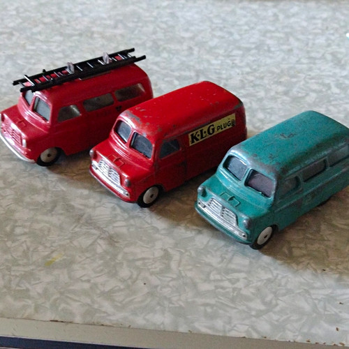 Corgi series vans fire - m,