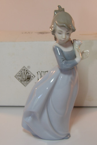 Nao lladro 2 girl - nao, by