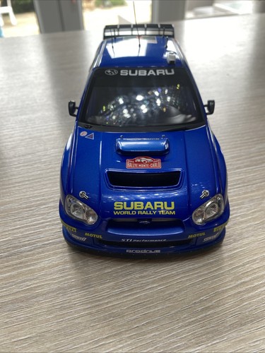 Autoart scale subaru - 1/18,