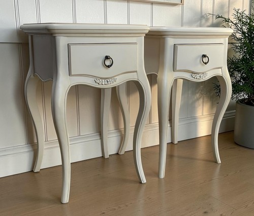 Pair john lewis - john,
