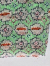 Quirky Large WHITE STUFF Taxi Cabs Frayed Edge Scarf Green/Red/White Shawl Wrap