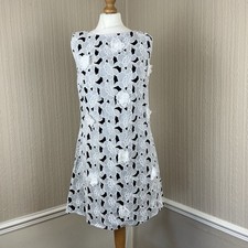 Fearne Cotton Floral Crochet