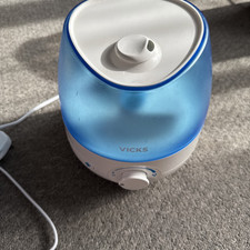 Cool Mist Vicks Cool Mist Humidifier VUL525E