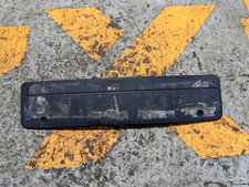 2007 MERCEDES ML320 W164 FRONT NUMBER PLATE CARRIER BRACKET SURROUND A1648850181