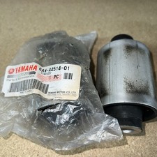 2 X YAMAHA MOUNT DAMPER