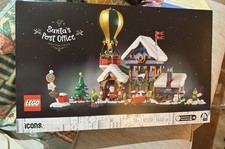 LEGO Icons: Santa’s Post