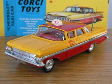 CORGI MODEL CLUB TAXI CAB