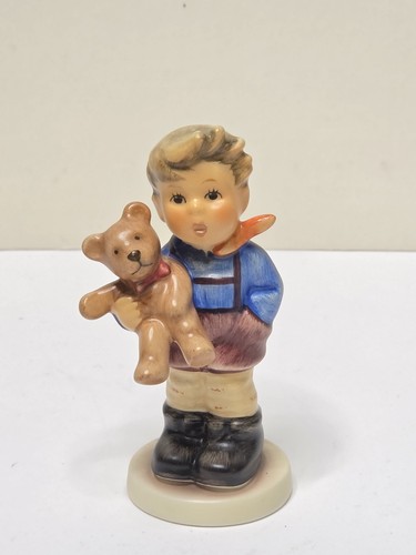 Goebel hummel figurine - hummel, a