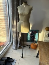 Vintage Singer Dressmakers Mannequin