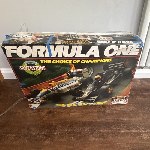 Scalextric formula one - scalextric,