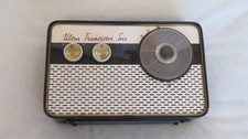 Vintage Radio Ultra Transistor