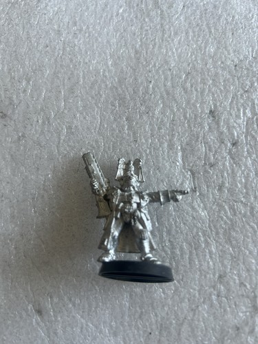 Vintage 40k adeptus arbites - vintage,