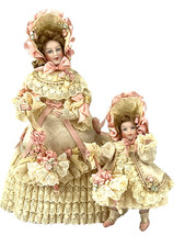 Unknown Maker Mother & Daughter Victorian Style Dolls House Artisan 1/12 Lace