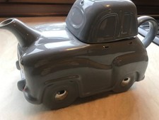 Vintage Carlton Ware Pottery Novelty Teapot. Austin A35 Car