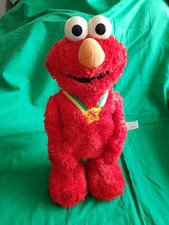 Tickle Me Elmo TMX Extra