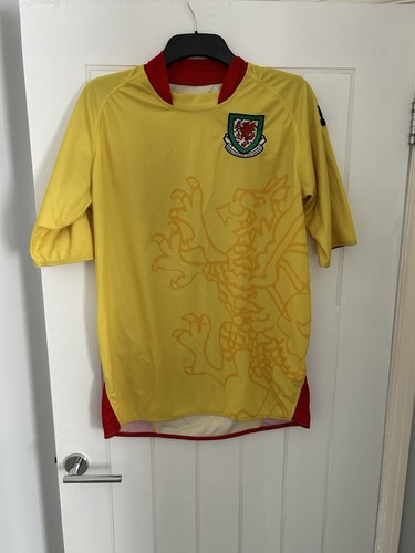 Wales 2007 2008 away - wales, 2007/2008