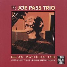 Joe pass trio - trio:, eximious