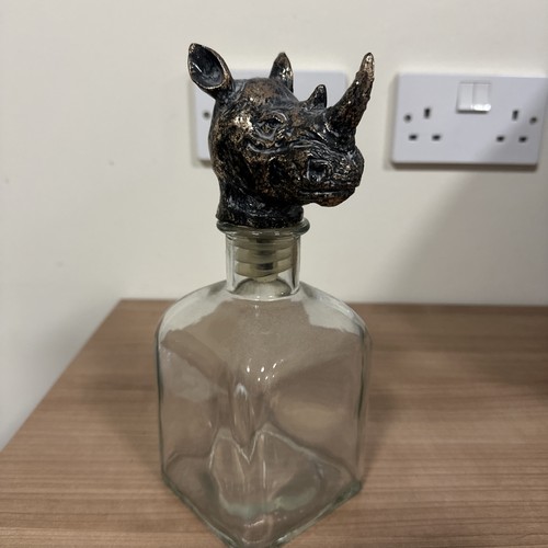 Glass decanter storage - glass,