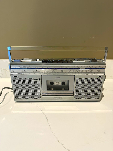Jvc s5jw stereo radio - am/fm,