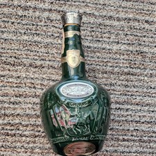 Vintage WADE 'CHIVAS ROYAL SALUTE SCOTCH WHISKY BOTTLE Green 70cl