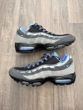 UK 9 / US 10 / EU 44 - Nike