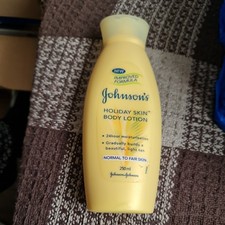 Johnsons Holiday Skin Body Lotion 250ml light tan normal to fair skin 