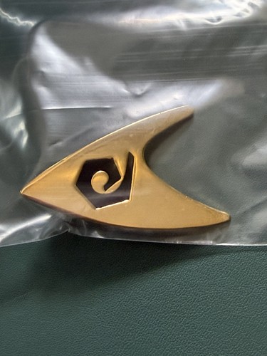 Star trek pin badge - trek,