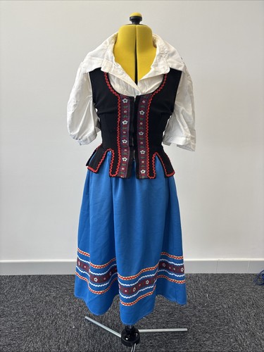 Women austrian style - women’s,