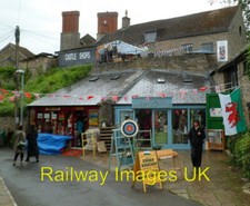 Photo - Back Fold shops