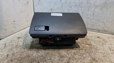 Volkswagen Passat Glove Box