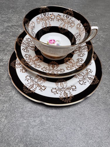 Vintage royal grafton fine - royal,