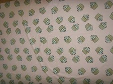 110cms x 71cms  PINK CUPCAKE