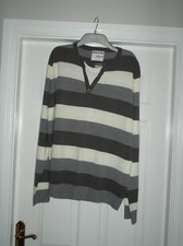 Gents Grey and White Jumper Size XL from River Island
