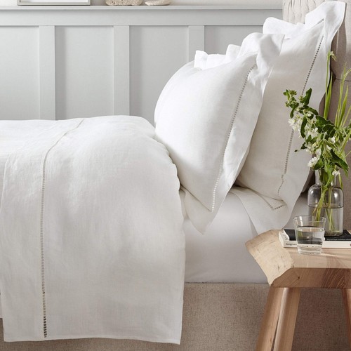 The white company - white,