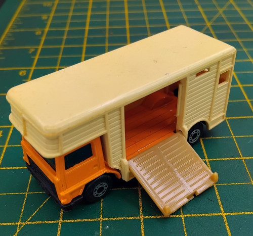 Matchbox superfast horse - no.40,