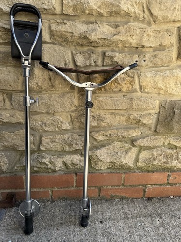 Shooting sticks with - x2,