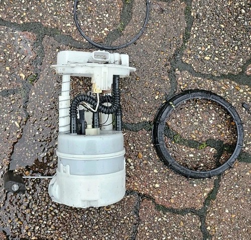 Fuel pump fits nissan micra - pump,