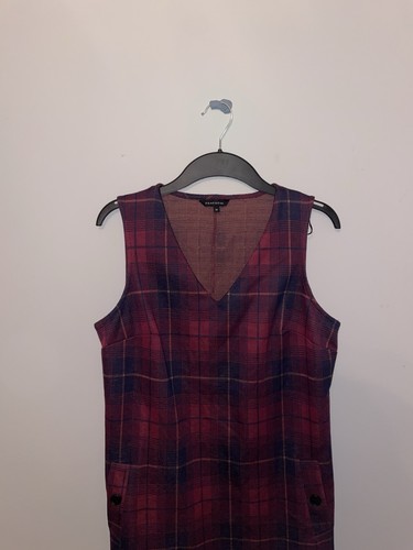 Red and blue plaid sleeveless - red,