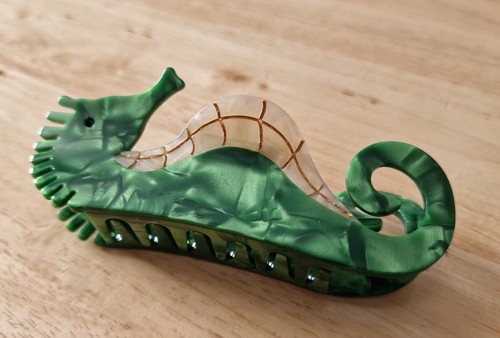 Brand new green seahorse - new,