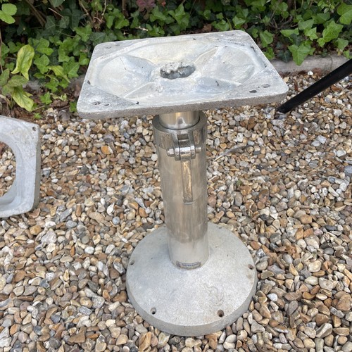 Besenzoni pedestal table base - besenzoni,