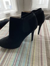 GUESS High Heal Size 6 Black