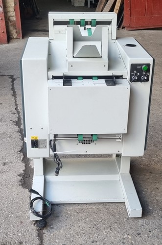 Morgana square fold watkiss - fold,