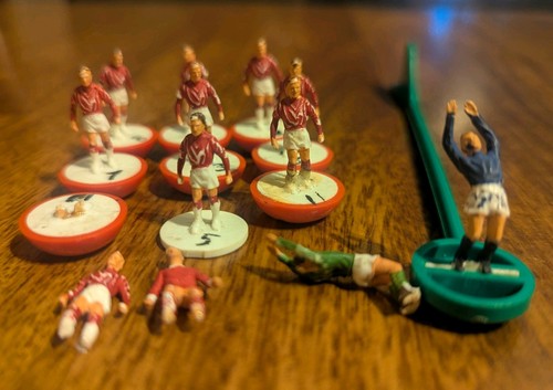 Subbuteo 1 red generic - subbuteo,