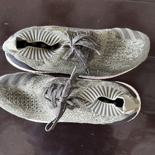 Pre owned size adidas - 11,