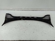 6V1819416 533818 molding for