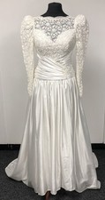 Pronovias Barcelona 1980s White Wedding Dress Gown Lace See Description for Size