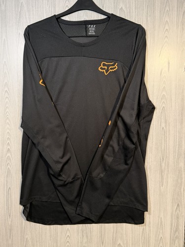 Fox defend top men size - ,