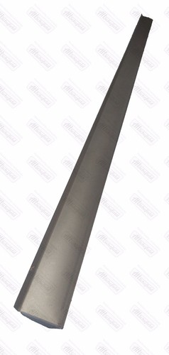 Outer sill non - non-sliding, door