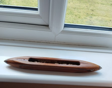 VINTAGE LOOM SHUTTLE STAMPED HOLT & SON