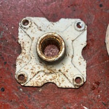 Polaris Predator 90 Quad - Rear Axle Drive Hubs